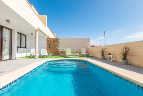 El Medano Casa | CASA LOS TEJALES with climatized private pool