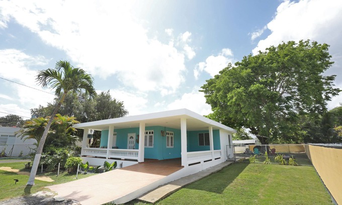 Islote Casa | Casa Lula Beach Retreat, 3BR Near Coast, Arecibo Comfort, Nature & Relaxation
