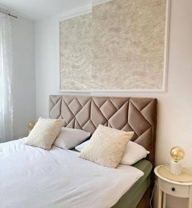 East Sarajevo Apartamento | Casa Luma Cozy & Stylish Flat, 10 min to City Center, Free Parking