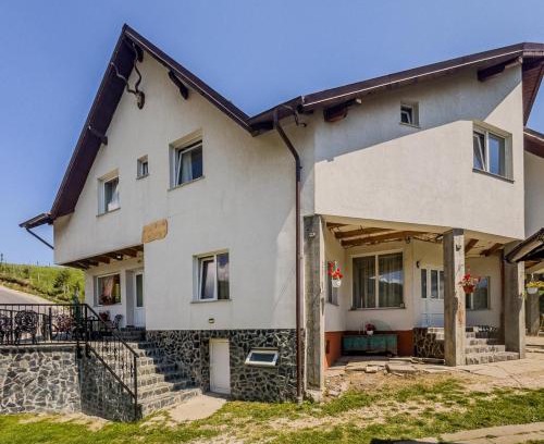 Sirnea Casa | Casa Luna Șirnea