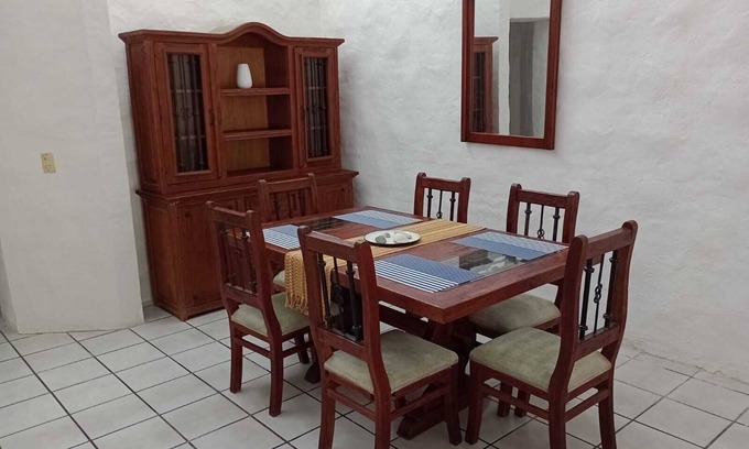 Barra de Navidad Casa | "Casa Luna". Spacious, quiet and minutes from the beach.