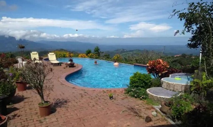 Jacó Casa | Casa Margarita with Pool Access and Ocean View