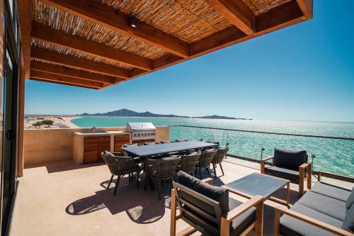 Sonora central Apartamento | Casa Maca Bahía de Kino Penthouse Frente a la Playa
