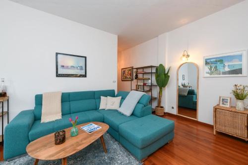 Est Apartamento | Casa Maddy - Balcony, Parking, 20-minute walk to the center