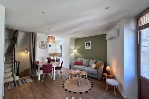 Brive-la-Gaillarde Apartamento | Casa Majour - Duplex coeur de ville - T2 - Climatisé