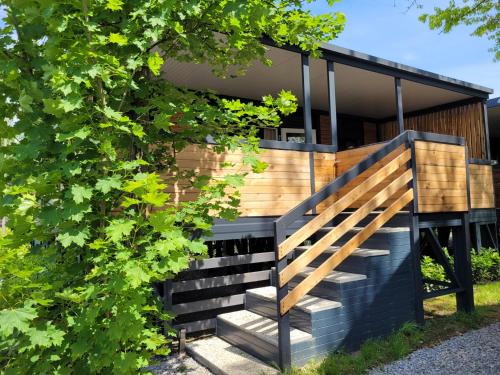 Metlika Casa | Casa Malu - mobile house by the Kolpa river