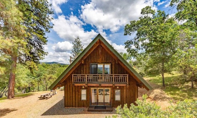 Midpines Casa | Casa Manzanita in Midpines! 26 miles to Yosemite!