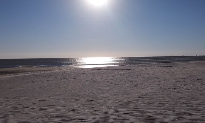 Biloxi Casa | CASA MARE-The beach -Military per diem honored for listing 30 days or more.