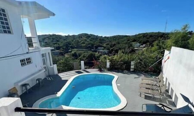 Villa Borinquen Casa | Casa Mariposa - Hilltop home with Pool and Rooftop