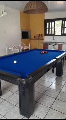 Balneario Arroio do Silva Casa | Casa Marron com vista para o mar, com mesa de Sinuca - 2 Km Centro