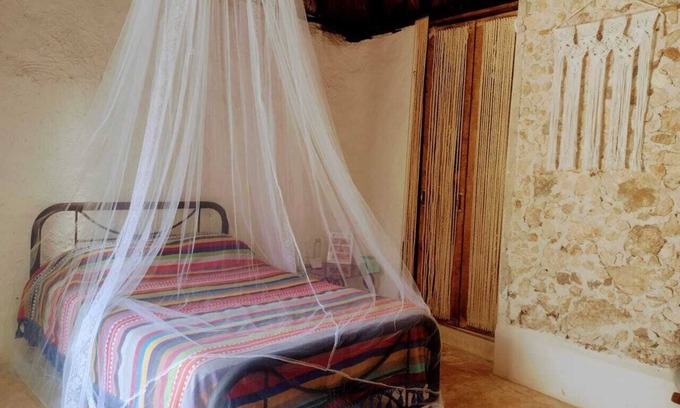 Izamal Hotel | Hotel y Museo Aldea Maya Toktli Orígenes-Casa Maya Del Toloque Coronado-Alberca