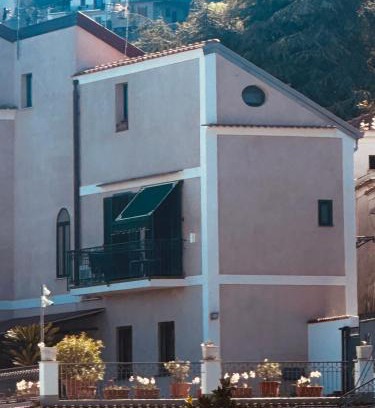 Scala Apartamento | Casa Mercurio