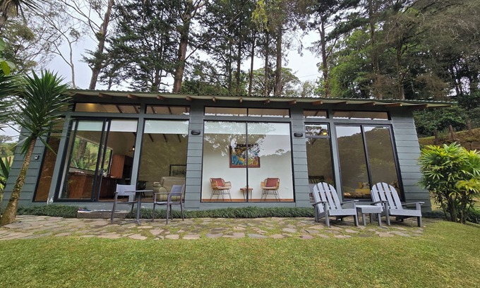 Quebrada Grande Casa | Casa Mia Suite with Jacuzzi and Panoramic View