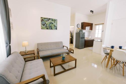 Dauis Villa | Casa Mik - Bohol Staycation
