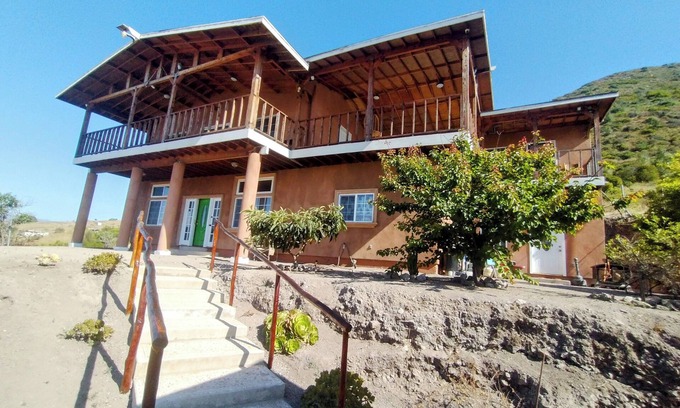 Ensenada Casa | CASA MIRAMAR Peaceful spacious 5-bedroom home in delightful Esteban Cantu