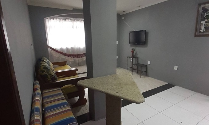 Rio das Ostras Casa | Casa Mobiliada, bem Arejada e em Ótima Localização!