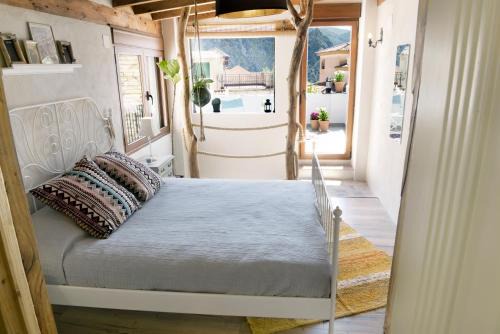 Guejar Sierra Casa | Casa Mona- Andalucian mountain village getaway
