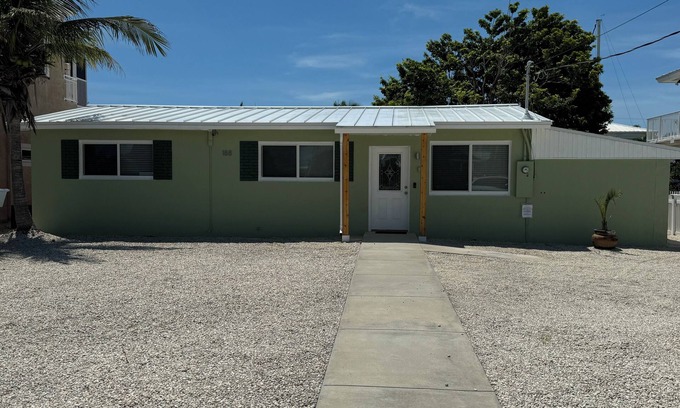 Summerland Key Casa | Casa Morado - Bring your boat