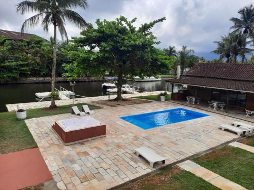 Marina Casa | Casa na Marina com piscina churrasqueira e píer