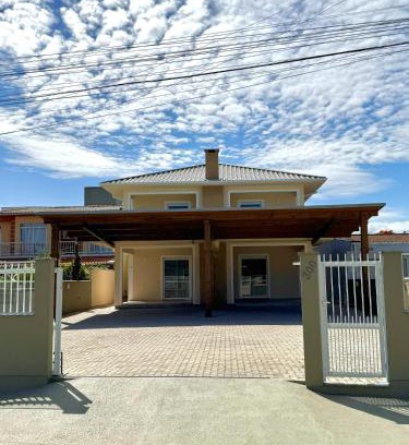 Palhoca Casa | Casa na praia em SC com Wi-Fi e churrasqueira