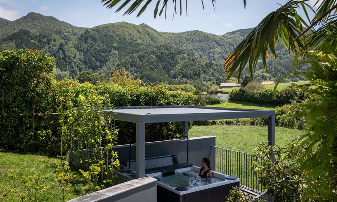 Furnas Casa | Casa nas Caldeiras - Estúdio
