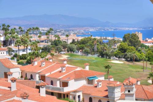 Castillo de Sabinillas Apartamento | Casa Océano Duquesa - deluxe sea view penthouse