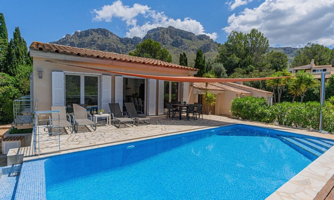 Betlem de Marina Chalet De Esquí | Casa Olivella by homevillas360