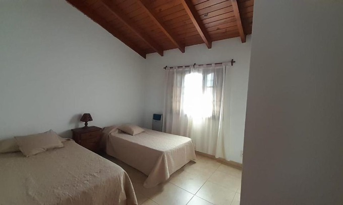 La Falda Casa | Casa Oro y miel