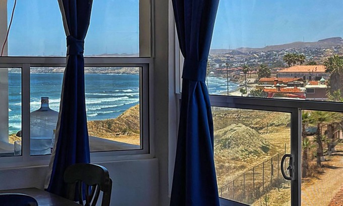 Playas de Rosarito Villa | ***Casa Palmera*** Pool, Jacuzzi, Beach, BBQ