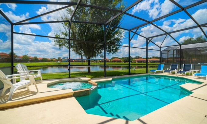 Bellavida Casa | Casa para Grupos en Orlando Florida