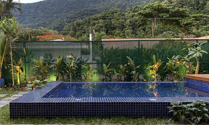Guaeca Casa | Casa Patropi - ¡Casa en comunidad cerrada en la playa de Guaecá con piscina!