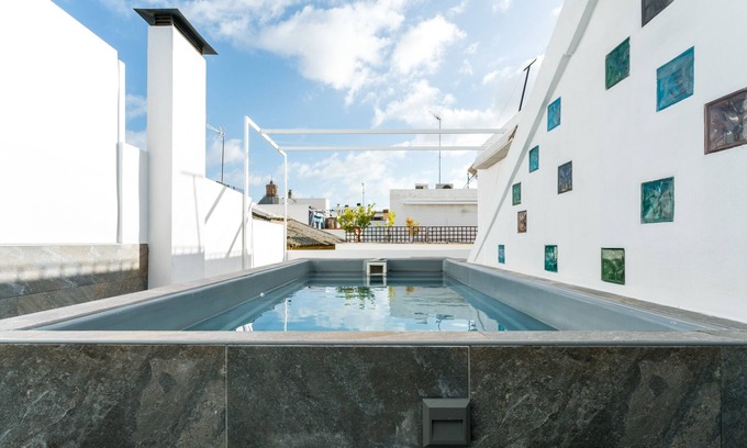 Feria Casa | Casa Pedro. 5 dormitorios, 5 baños, piscina privada
