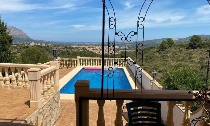 Gata de Gorgos Villa | Casa Pedro, villa independiente con piscina privada en la Costa Blanca