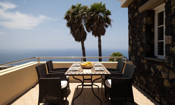 Los Llanos de Aridane Chalet De Esquí | Casa Penthaus