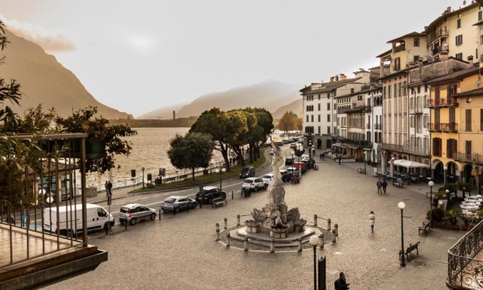 Lovere Old Town Casa | Casa Piazza Del Porto