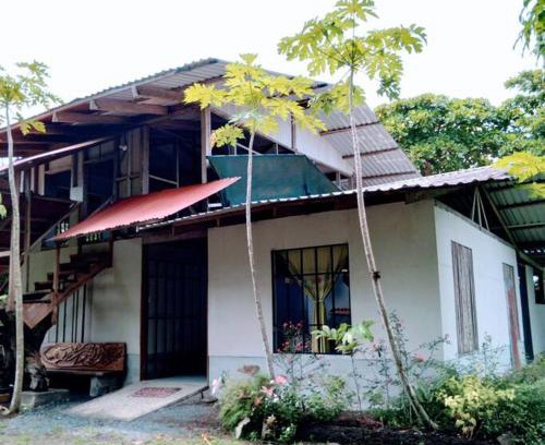 Langostino Casa | Casa Pilón-Pavones- Costa Rica.