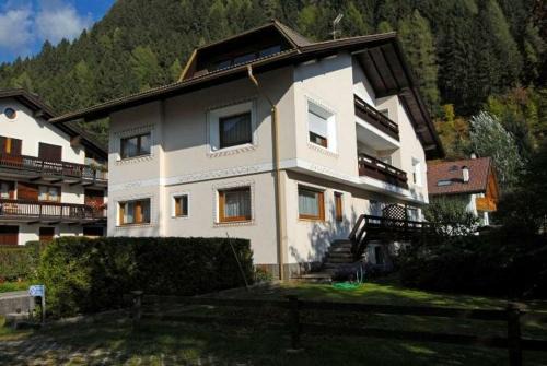 Predazzo Apartamento | CASA PINUCCIA APPARTAMENTO EST