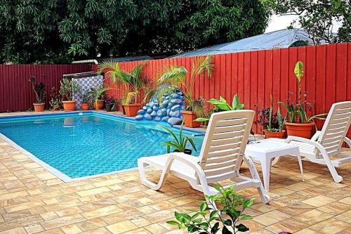 David Villa | Casa Piscina - House with a pool in David