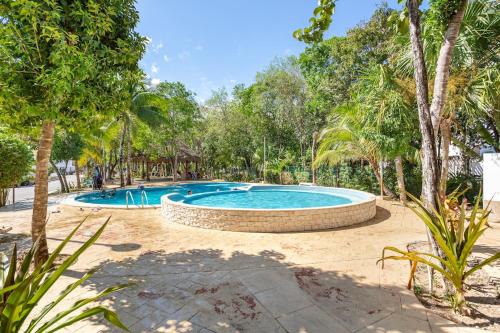 Puerto Juarez Casa | CASA Playa 3BED 4BATH - En residencial con piscina