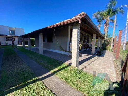 Santa Teresinha Casa | Casa Praia 4 quartos com Pscina e Salão de festa - Imbé - RS