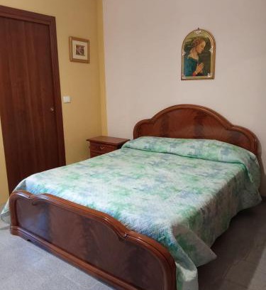 Santa Elisabetta Casa | Casa Presenza