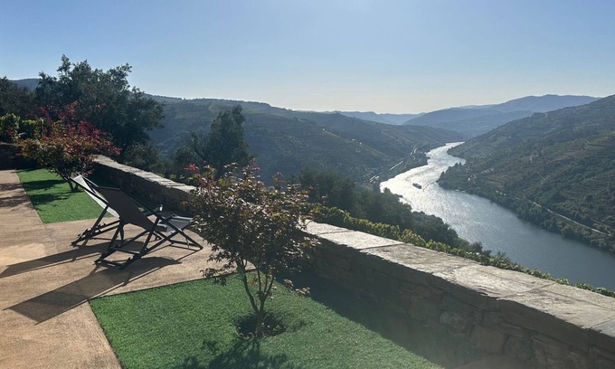 Baiao Cabaña | Casa Privada com Vista Única Sobre o Douro