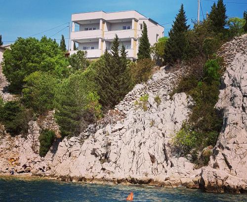 Baric Draga Apartamento | Casa Punta
