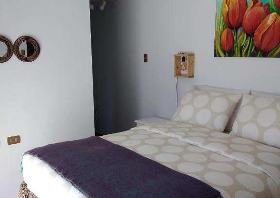 Pinto Cama Y Desayuno | Casa Queltehüe