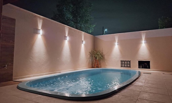 Praia Formosa Casa | Casa rústica prox praias piscina aquecida e sauna