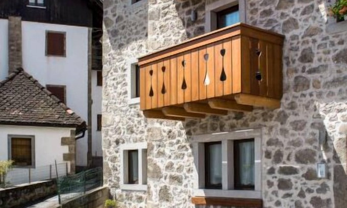 Ovasta Apartamento | Apartamento Casa Rasat en Ovaro - 4 personas, 1 dormitorios