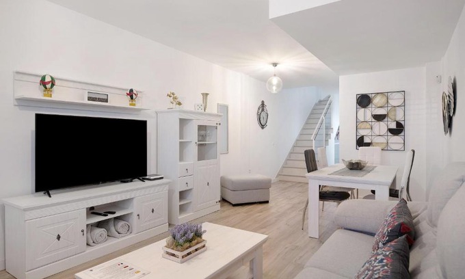 Arrecife Casa | Casa Reguemar