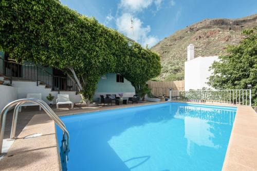 Candelaria Casa | Casa Reina del Atlántico