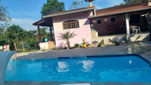 Cotia Otro | Casa rosa