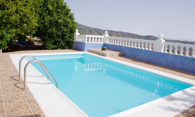 La Solana Chalet De Esquí | ▫️ Casa Rosa por I N Z U L A E ▫️ Piscina Climatizada▫️ Ping Pong ▫️ Futbolín